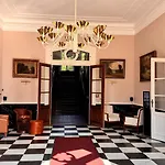 Schloss 4*