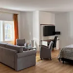 Schloss 4* 슐레민