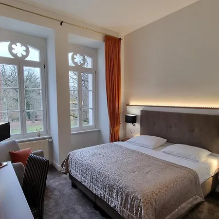 Hotel Schloss *
