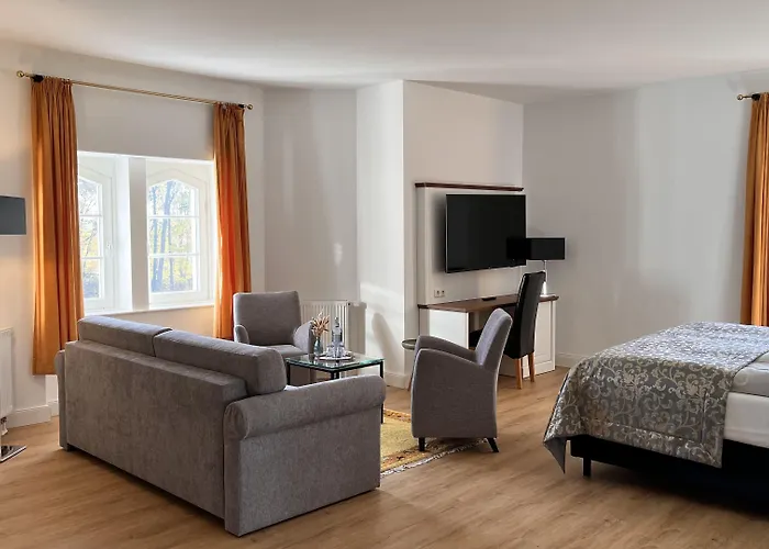 Schloss 4* Schlemmin